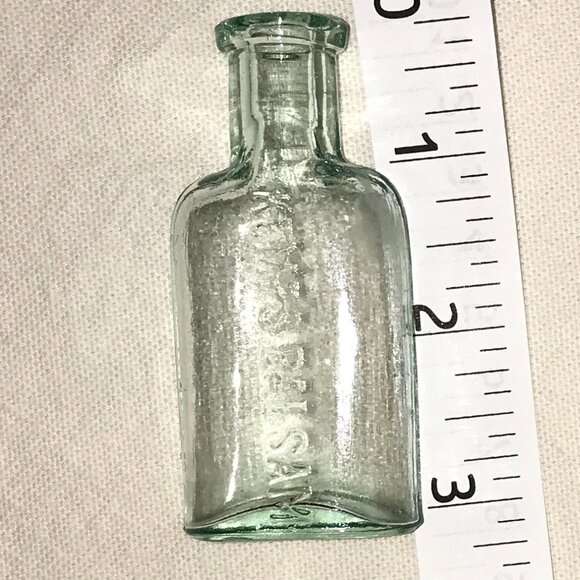 Vintage Kemp's Balsam Glass Bottle – 3" Antique Medicine Sample - Picture 3 of 4